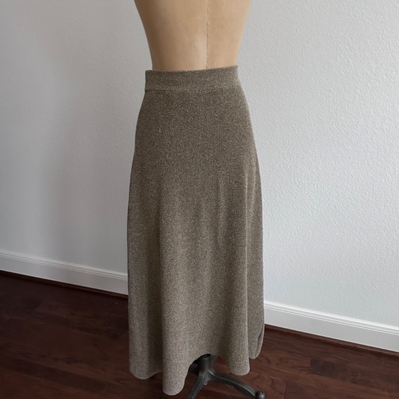 Zara Two Piece Knit Skirt and Top Size - L - Picture 6 of 7